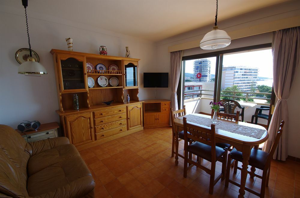 Marina Palmanova Apartamentos Exterior foto